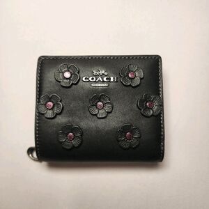 NWT Coach CAP16 Snap Wallet With Floral Applique Black